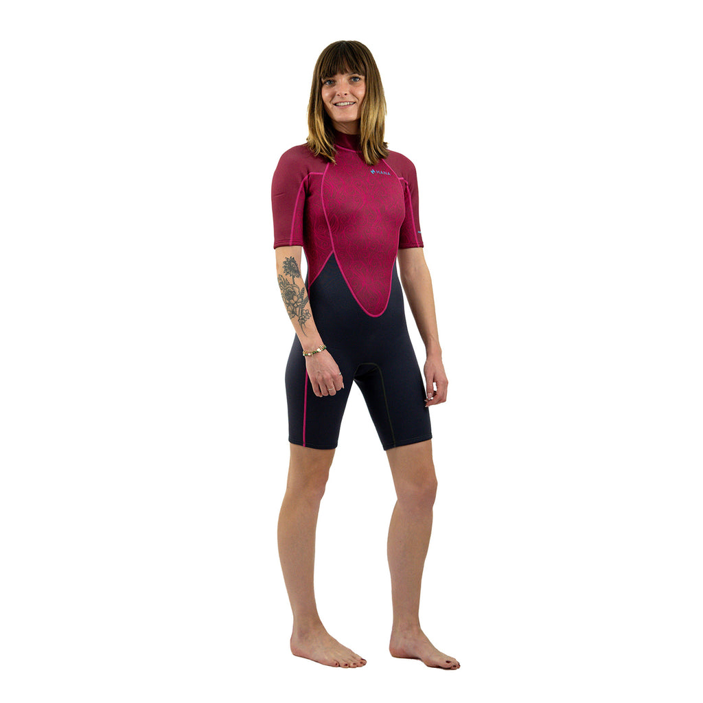 HANA Portofino women’s 3/2 mm shorty wetsuit in Purple – front view