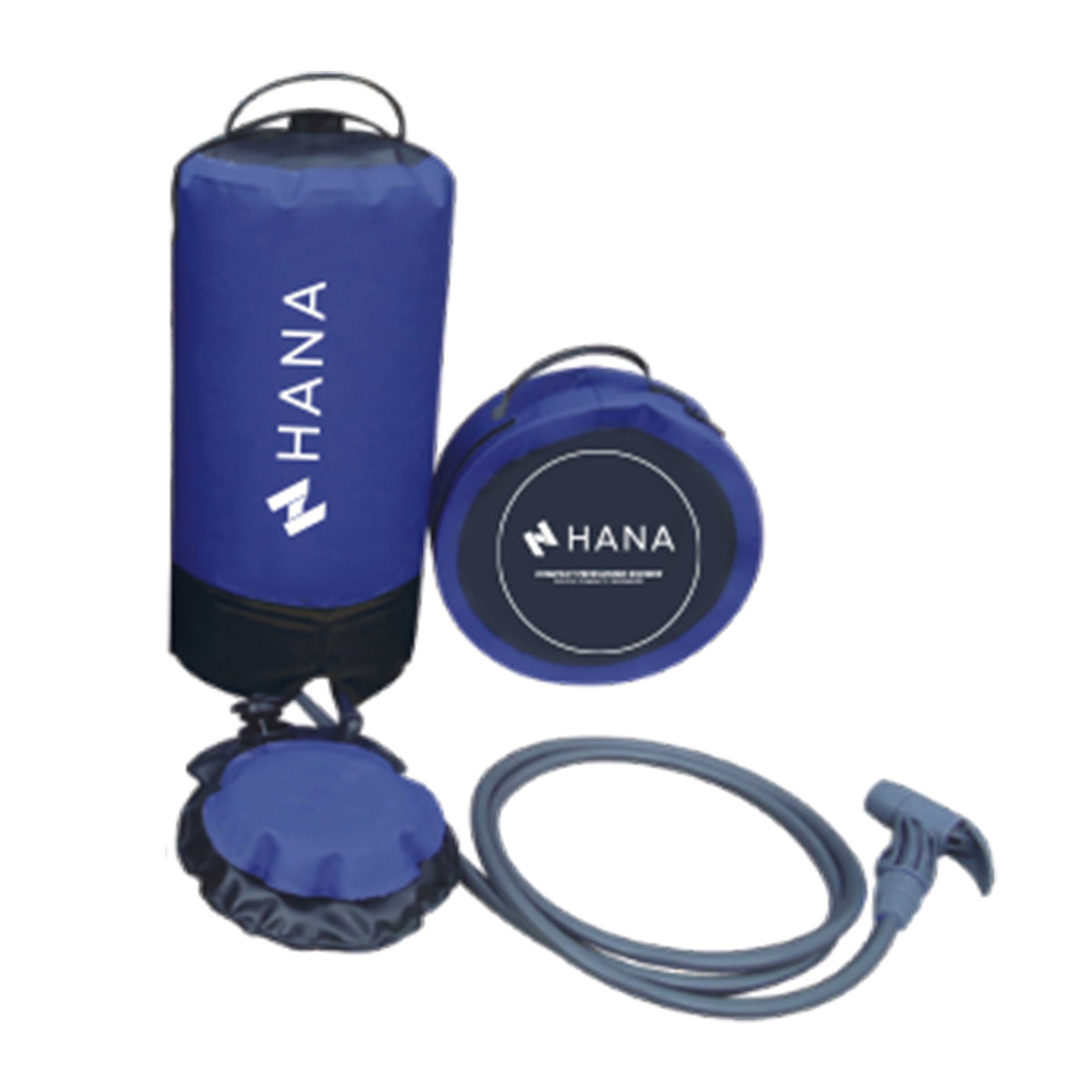 Douche solaire pressurisée HANA 11 L bleue, pompe à pied, tuyau et spray, avec sa version repliée